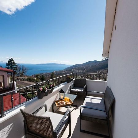 Lola Apartment Veprinac Экстерьер фото