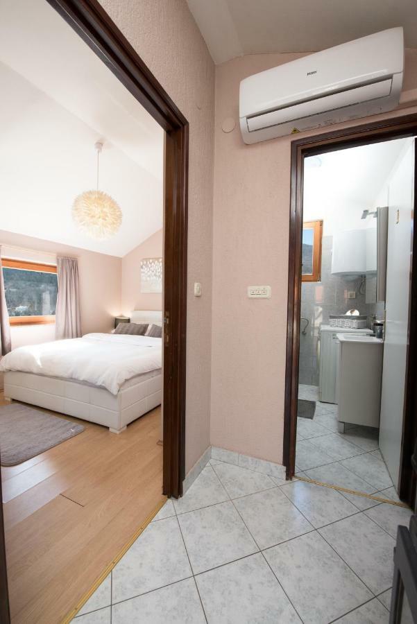 Lola Apartment Veprinac Экстерьер фото